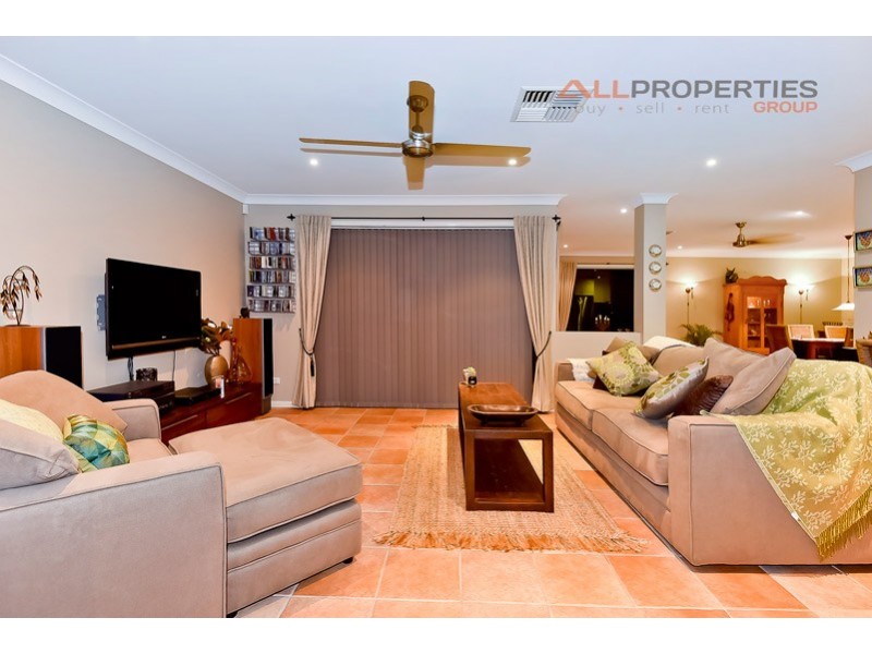 74 Waterbrooke Circuit, Drewvale QLD 4116