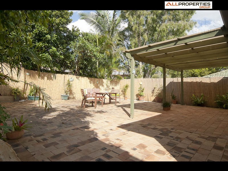 16 Phillip Place, Forest Lake QLD 4078