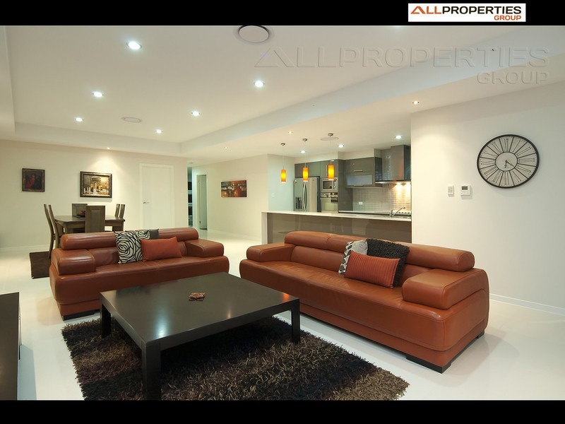 16 Crawford Pl, Calamvale QLD 4116