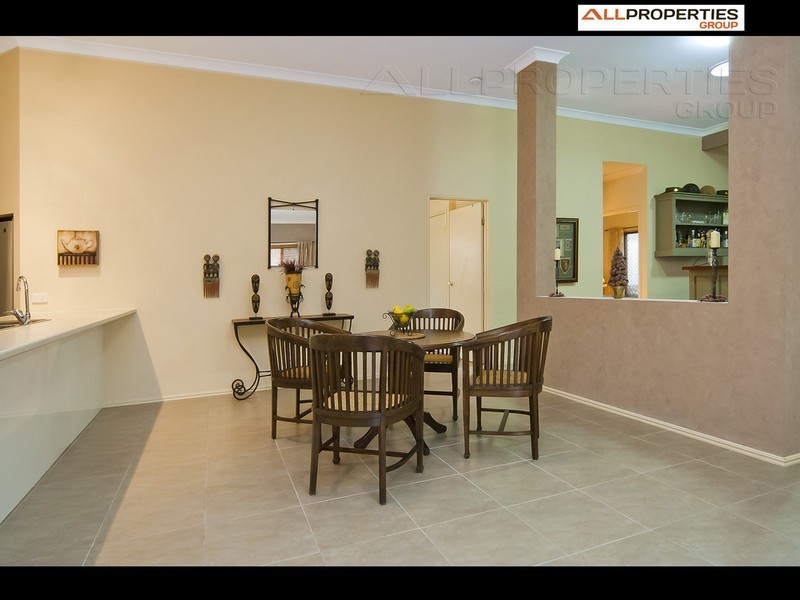 9 Blaxland Place, Drewvale QLD 4116