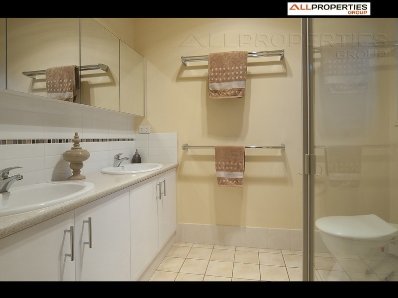 9 Blaxland Place, Drewvale QLD 4116