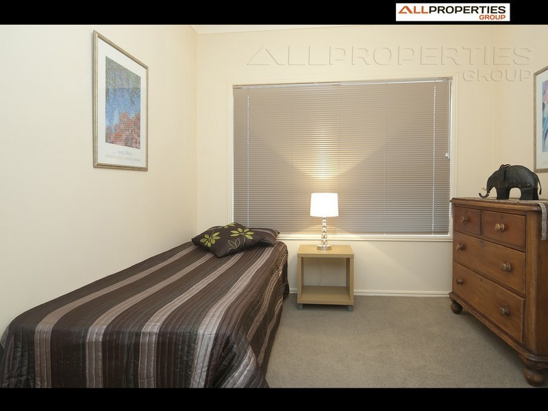 9 Blaxland Place, Drewvale QLD 4116