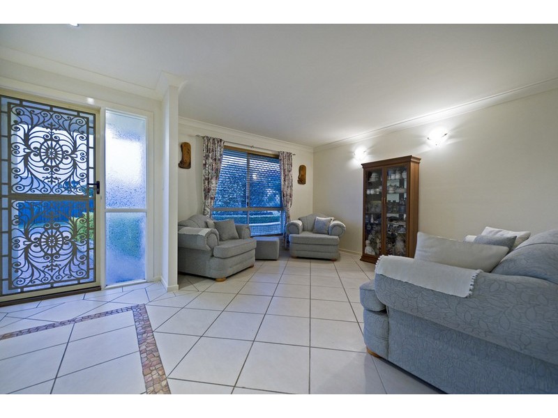 3 Burnside Place – Creekwood, Forest Lake QLD 4078