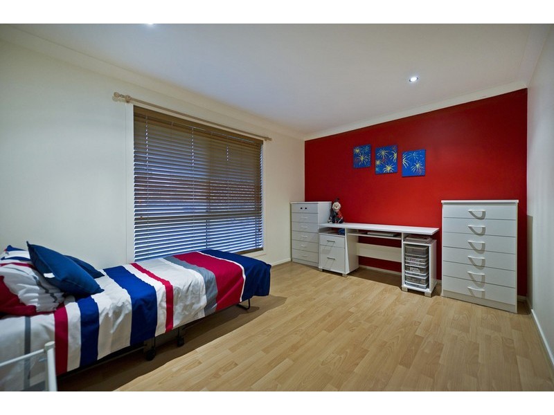 3 Burnside Place – Creekwood, Forest Lake QLD 4078