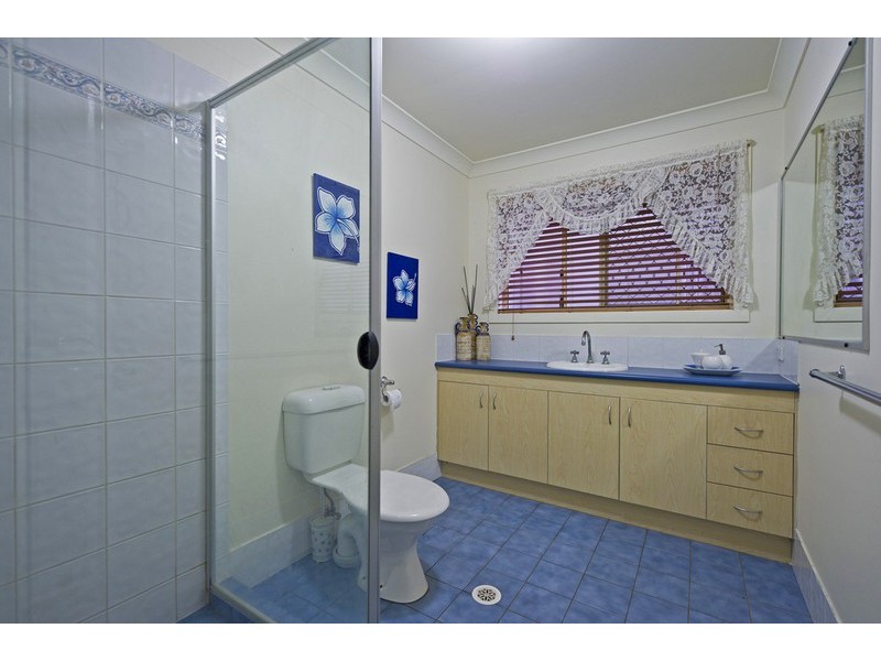 3 Burnside Place – Creekwood, Forest Lake QLD 4078