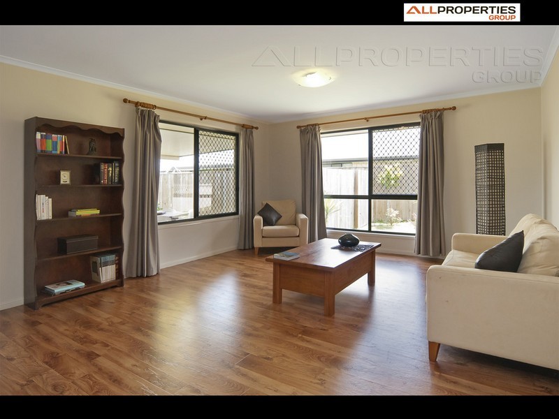 8 Lapford Crct, Drewvale QLD 4116