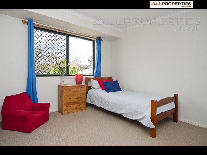 8 Lapford Crct, Drewvale QLD 4116