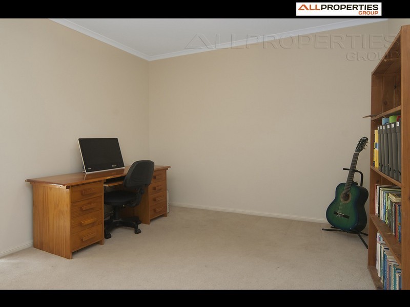 8 Lapford Crct, Drewvale QLD 4116