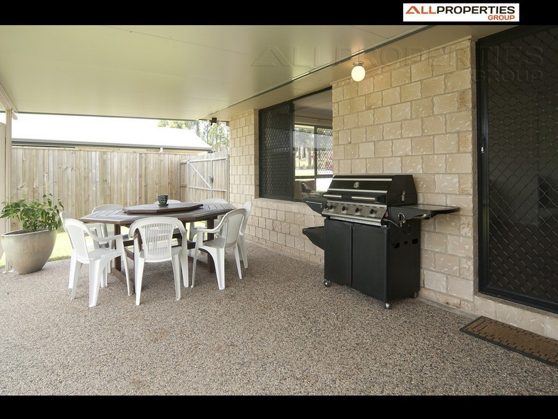 8 Lapford Crct, Drewvale QLD 4116