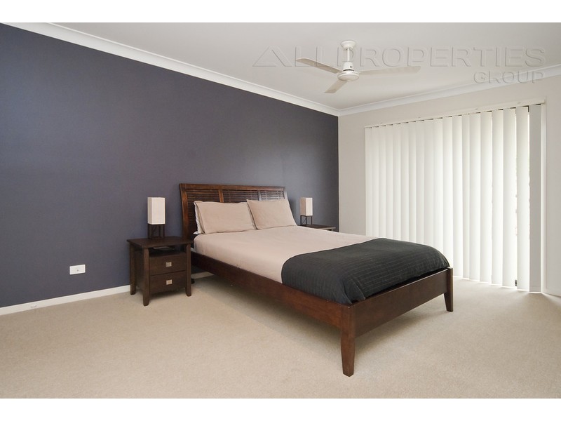 34 Emerald Crescent, Springfield Lakes QLD 4300