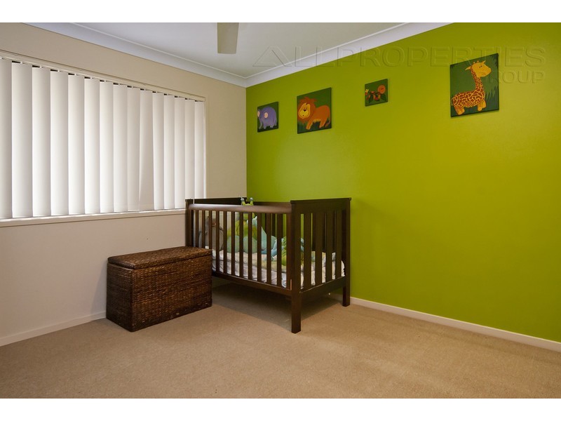 34 Emerald Crescent, Springfield Lakes QLD 4300