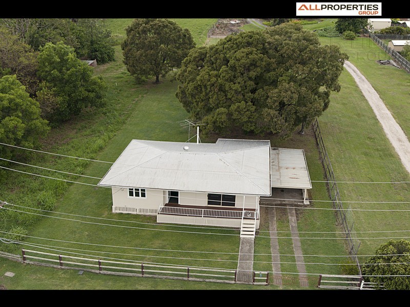 56 Briggs Rd, Raceview QLD 4305
