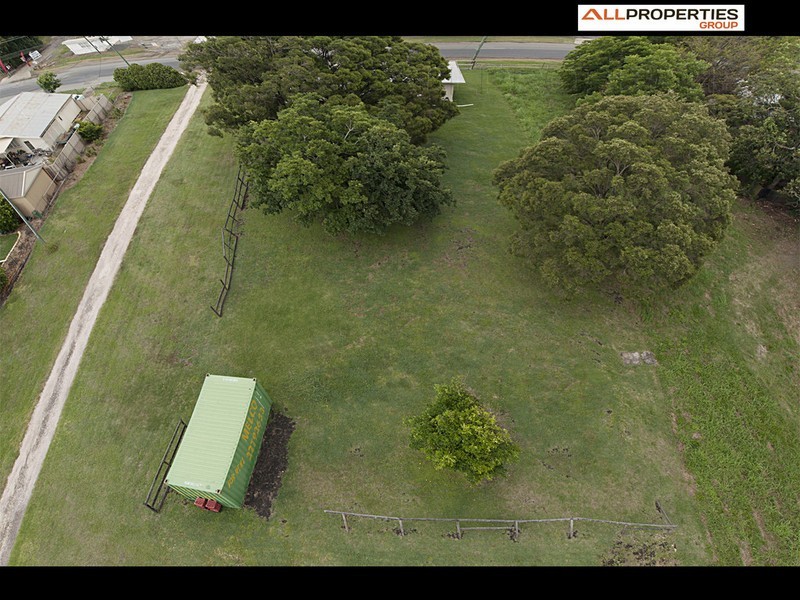 56 Briggs Rd, Raceview QLD 4305
