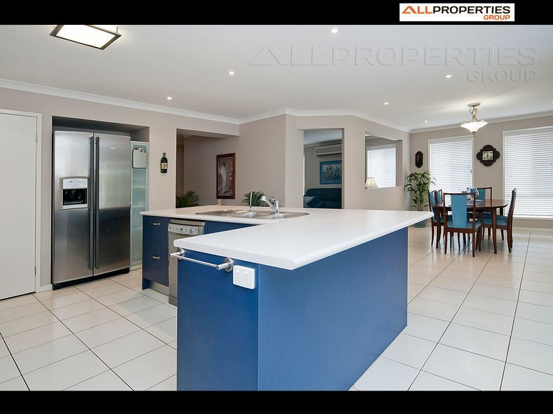 23 Macswiney Street, Collingwood Park QLD 4301