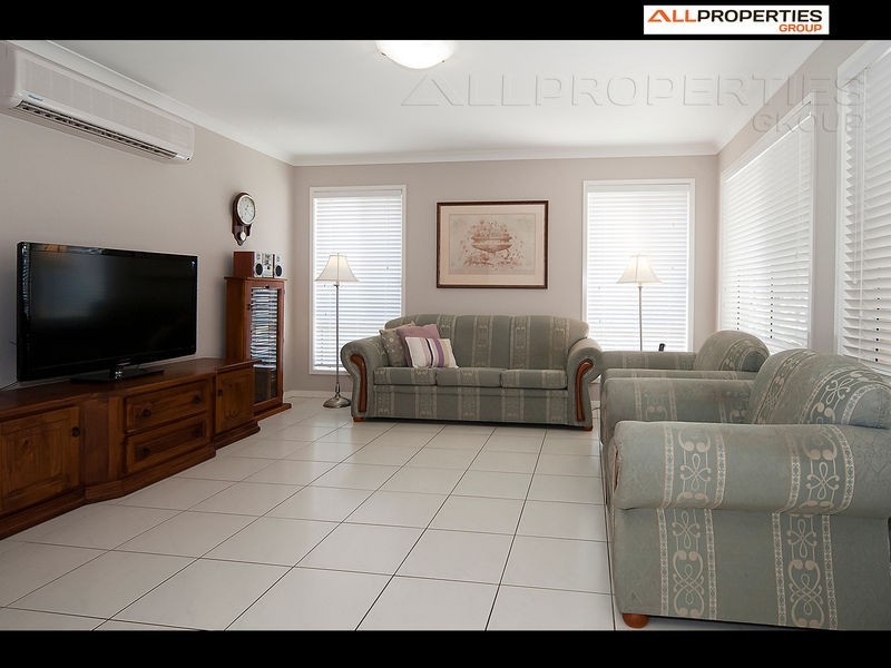 23 Macswiney Street, Collingwood Park QLD 4301