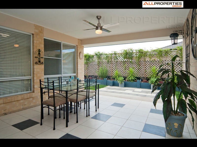 23 Macswiney Street, Collingwood Park QLD 4301