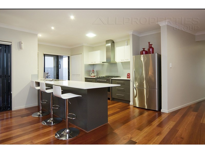 15 Injune Circuit, Calamvale QLD 4116