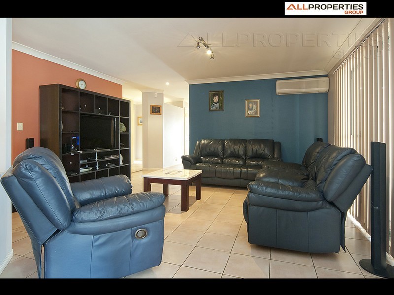 6 Eastwood Close, Sunnybank Hills QLD 4109