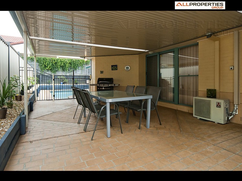 6 Eastwood Close, Sunnybank Hills QLD 4109