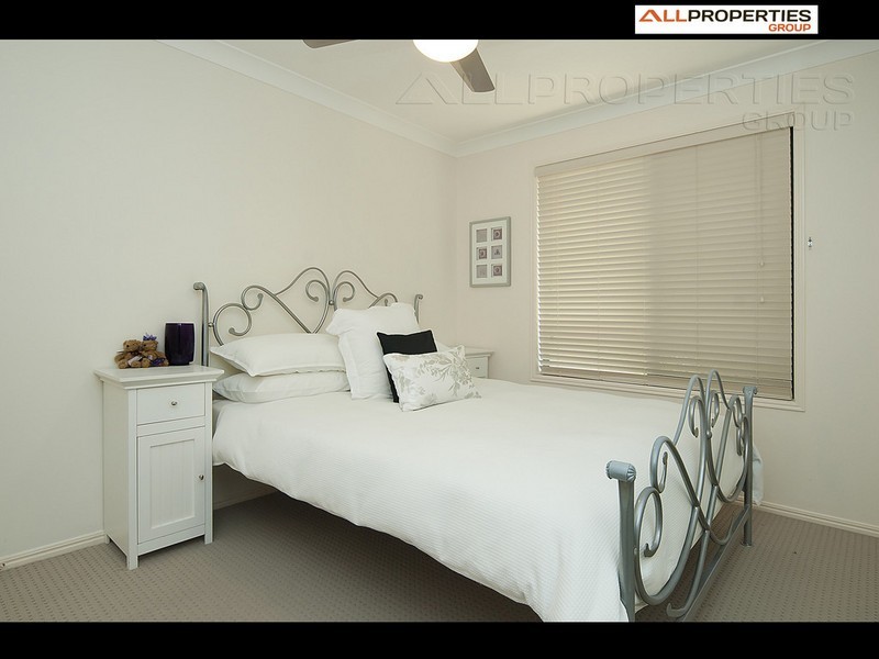 41 Kondalilla Parade, Forest Lake QLD 4078