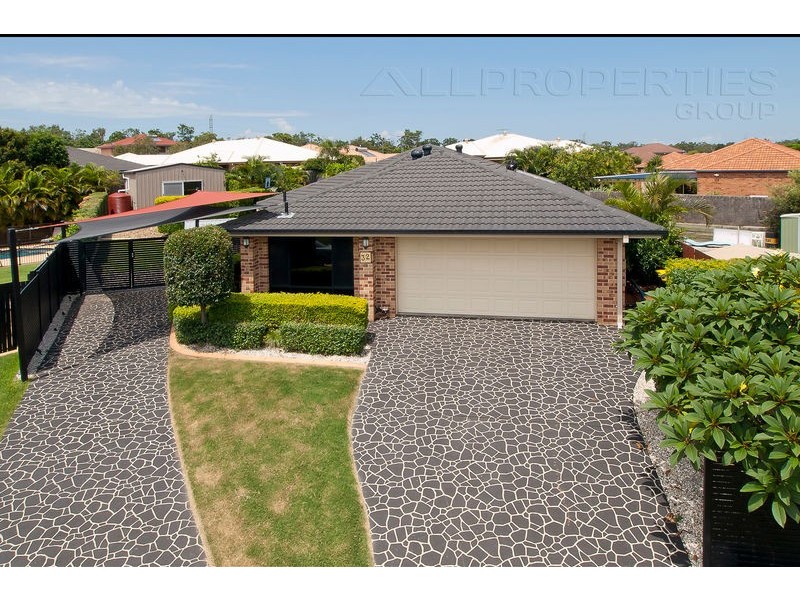 32 Glenelg Place, Parkinson QLD 4115