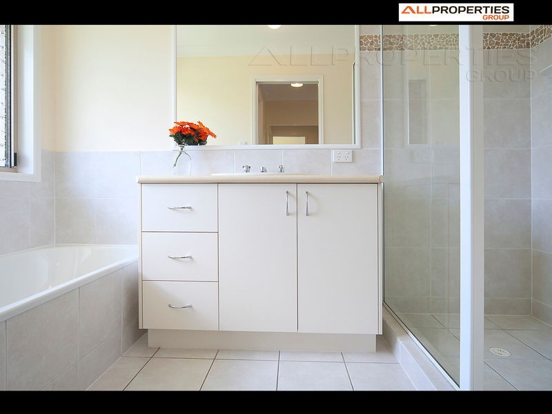 41-43 Polebark Cres, New Beith QLD 4124