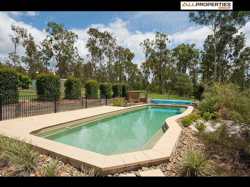 41-43 Polebark Cres, New Beith QLD 4124