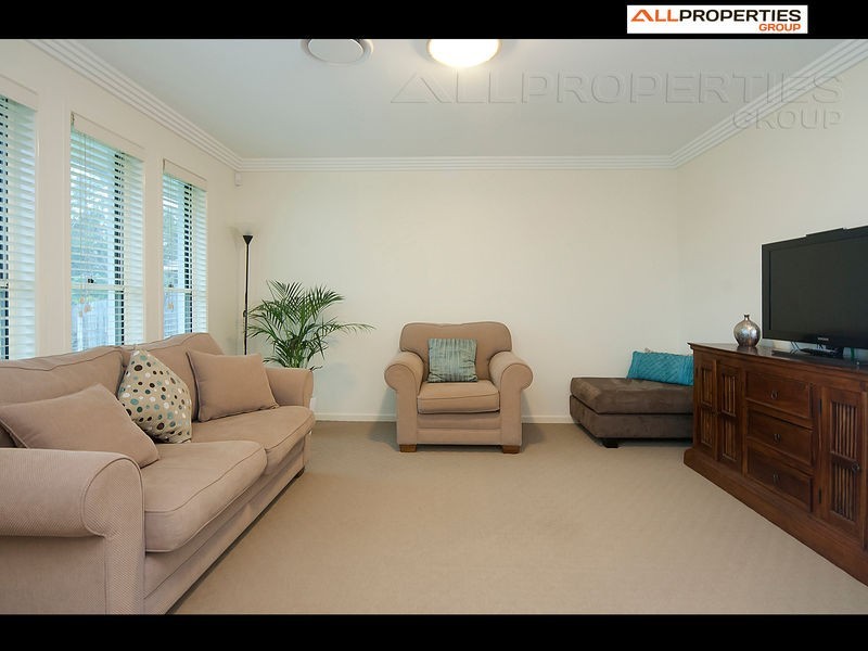 10 Toorwood St, Parkwood Estate, Heathwood QLD 4110