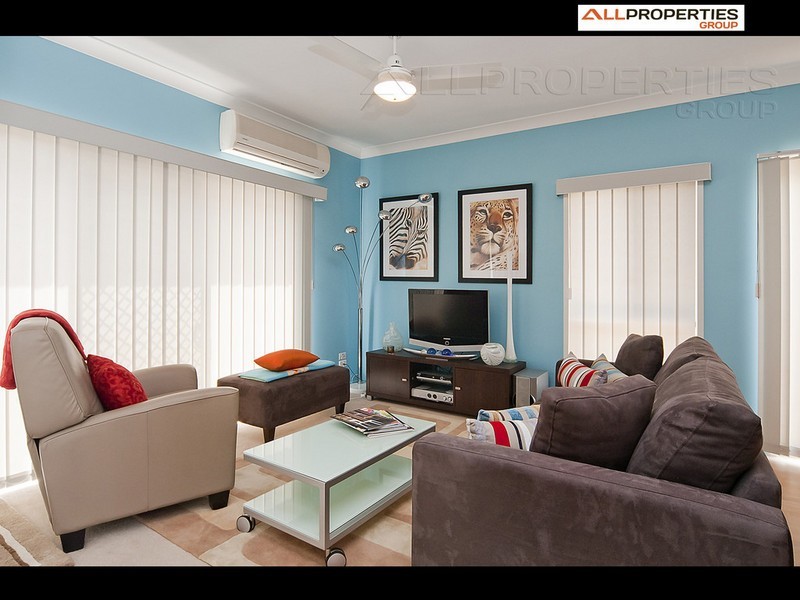 17 Gilberton Crescent, Forest Lake QLD 4078