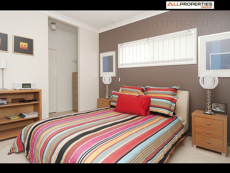 17 Gilberton Crescent, Forest Lake QLD 4078