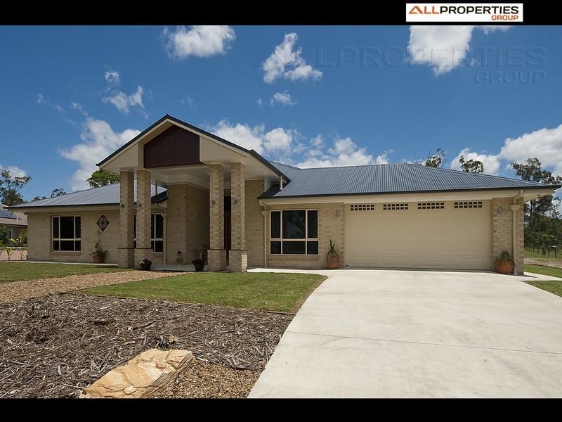31 Border Cres, New Beith QLD 4124