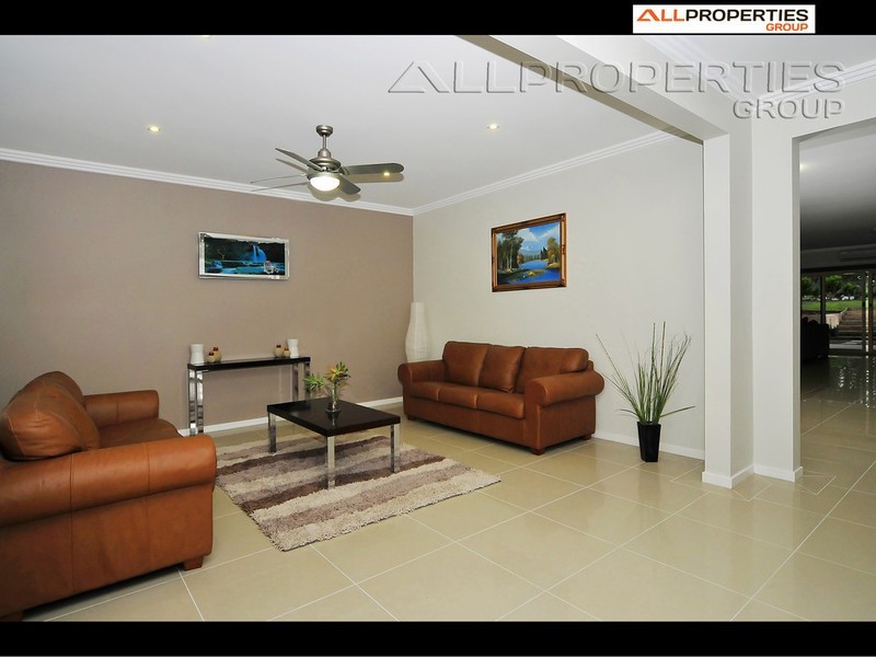31 Border Cres, New Beith QLD 4124