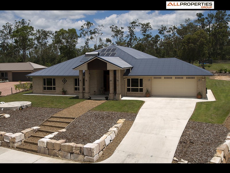 31 Border Cres, New Beith QLD 4124