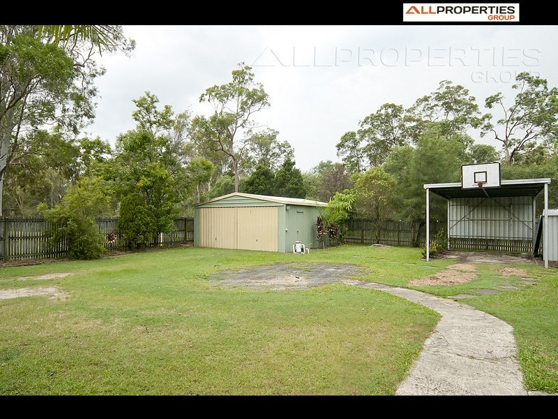 Regents Park QLD 4118