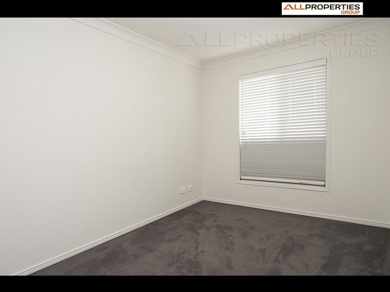 18 Cypress Street, Heathwood QLD 4110