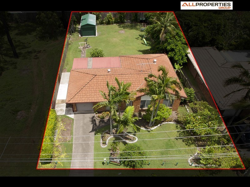 76 Owens Crescent, Regents Park QLD 4118