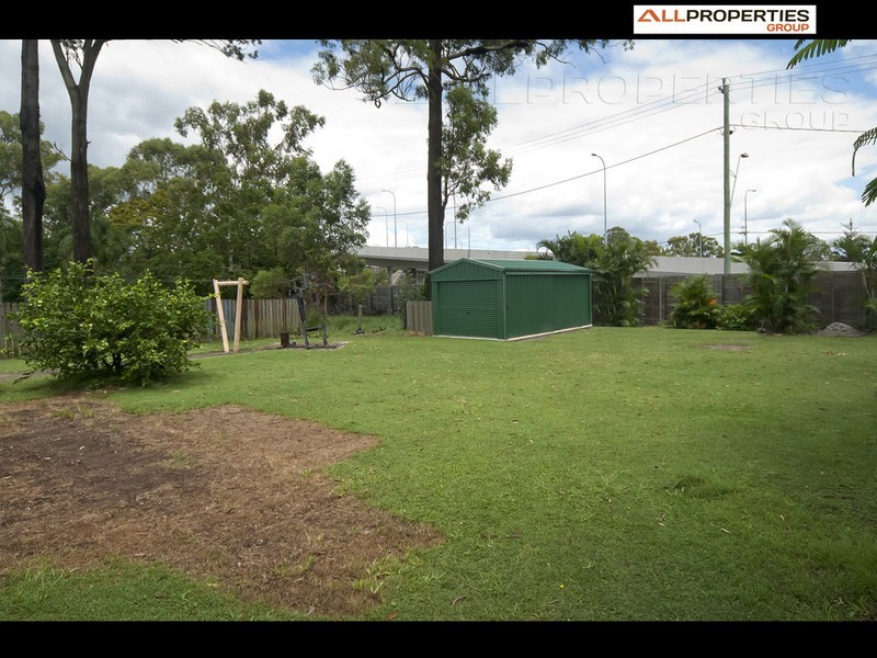 76 Owens Crescent, Regents Park QLD 4118