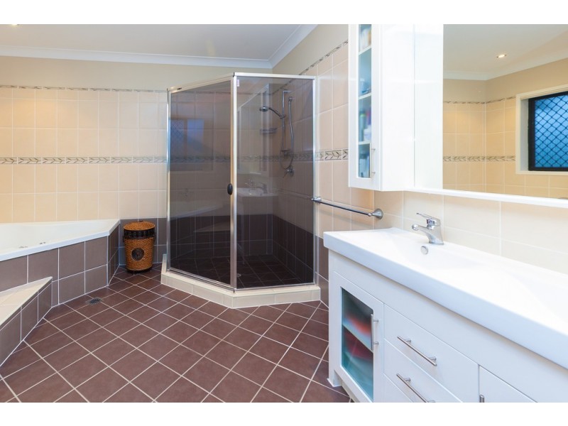 8 Wilkins Place, Drewvale QLD 4116