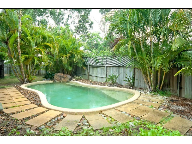 11 Chiswick Place, Forest Lake QLD 4078