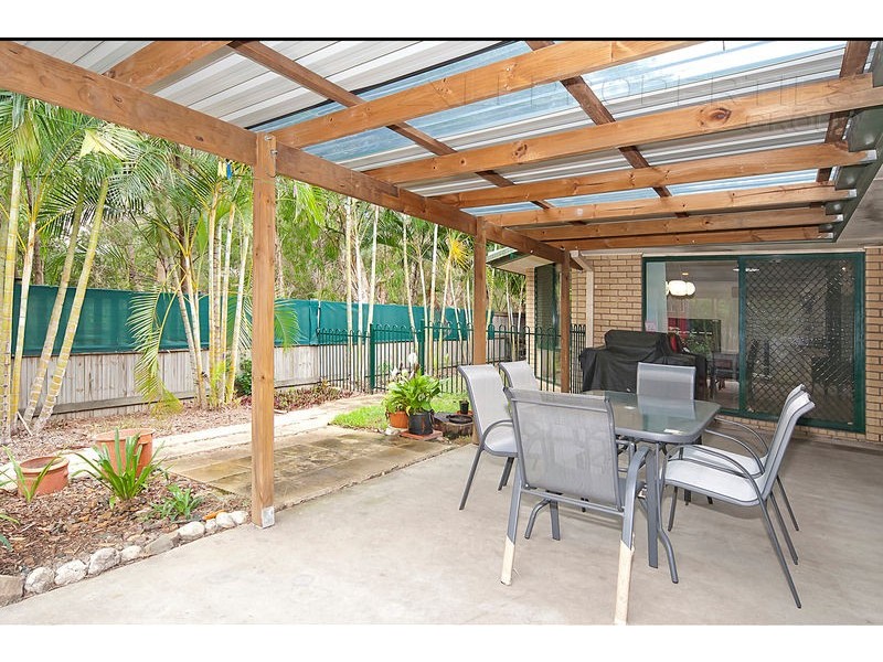 11 Chiswick Place, Forest Lake QLD 4078