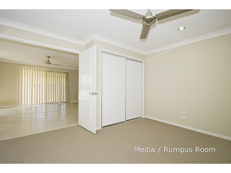 30 Juniper Street, Heathwood QLD 4110