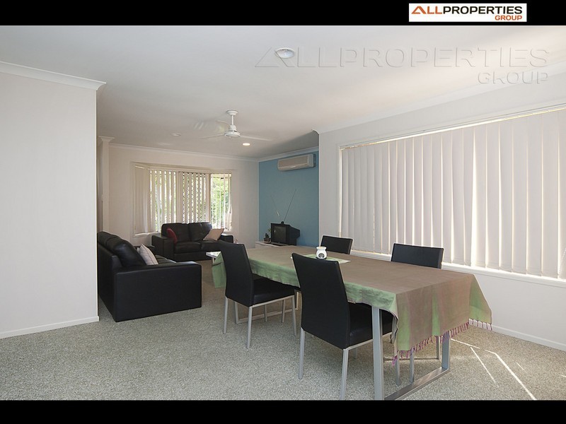 12 Macquarie Circuit, Forest Lake QLD 4078