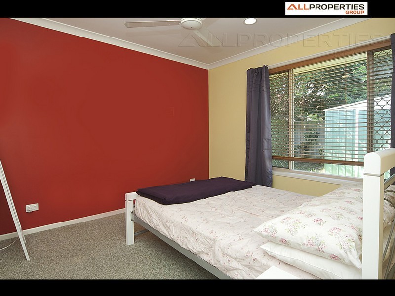 12 Macquarie Circuit, Forest Lake QLD 4078
