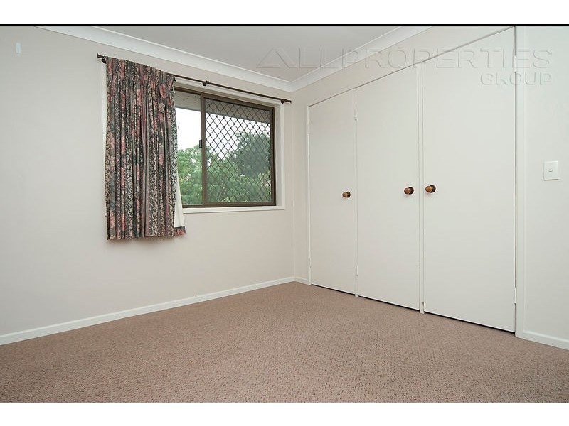 Unit 4/13 Blackwood Road, Logan Central QLD 4114