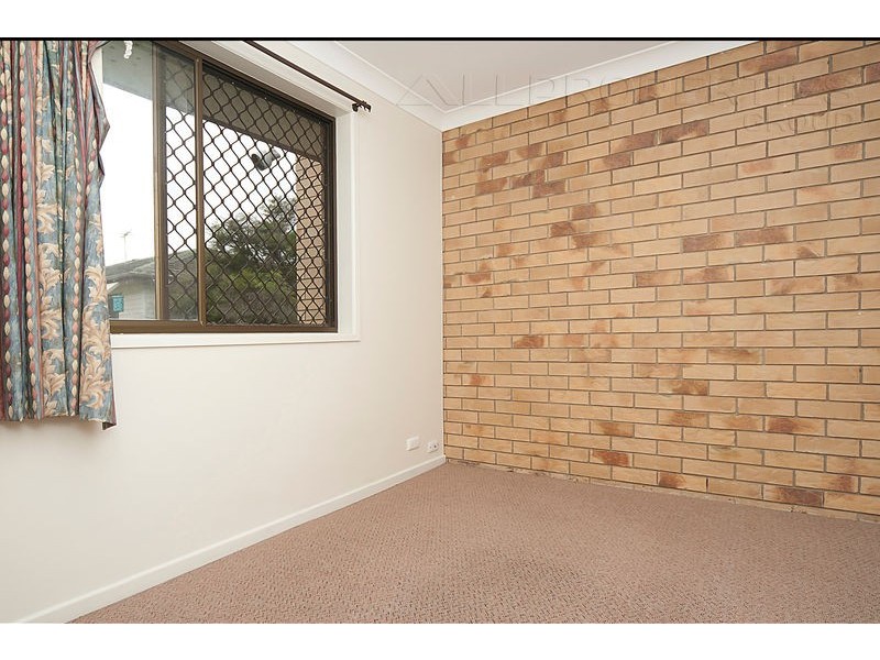 Unit 4/13 Blackwood Road, Logan Central QLD 4114