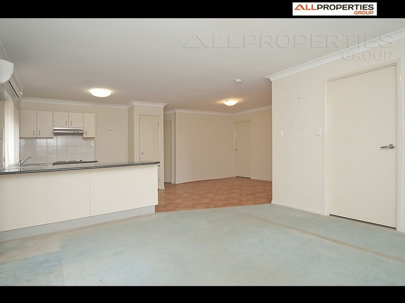 14 Venture St, Crestmead QLD 4132