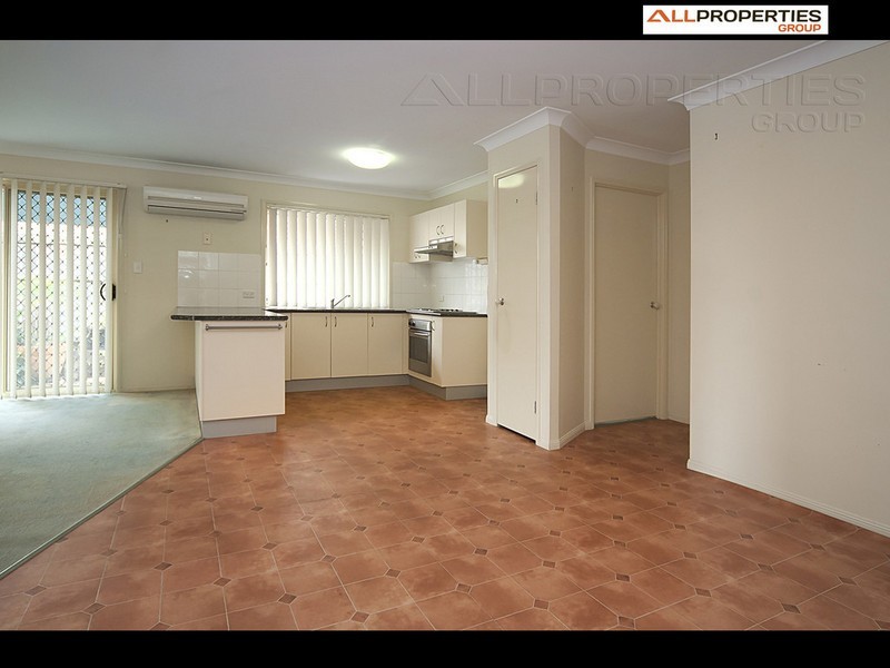 14 Venture St, Crestmead QLD 4132