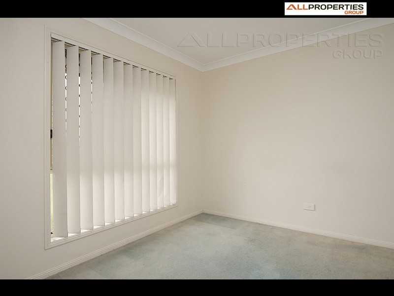 14 Venture St, Crestmead QLD 4132