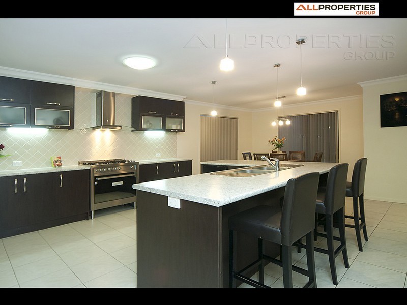 152 Waterbrooke Crct, Drewvale QLD 4116