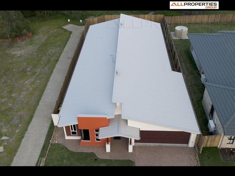 16 Crawford Pl, Calamvale QLD 4116